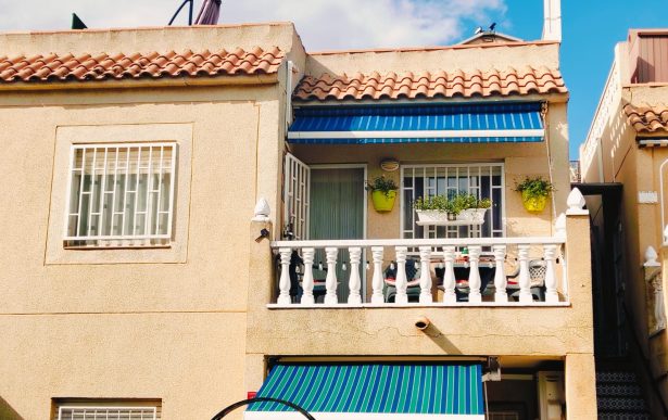 WhatsApp Image 2025-10-09 at 13.05.42-2